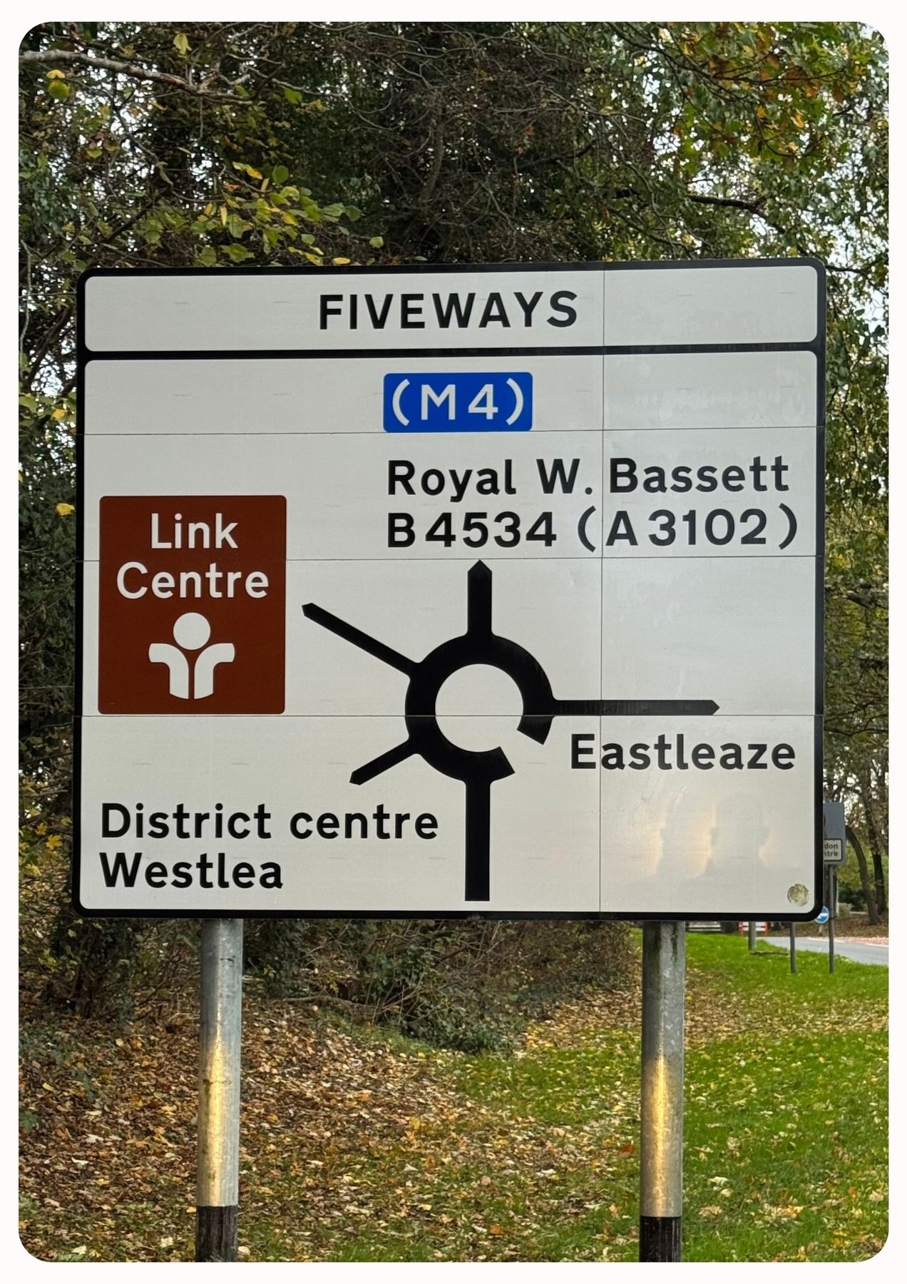 Road sign after cleaning, Jetstream Powerwash Swindon