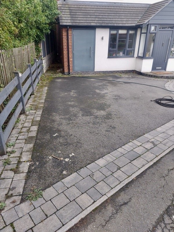 Driveway before cleaning, Jetstream Powerwash Swindon