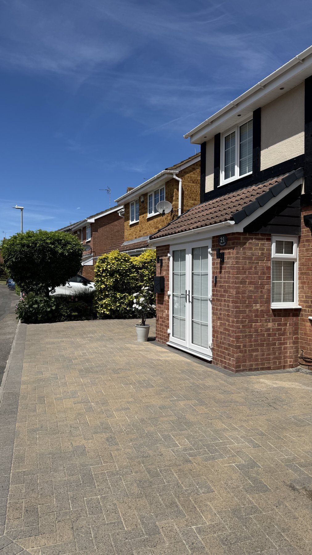Driveway after cleaning, photo 3, Jetstream Powerwash Swindon