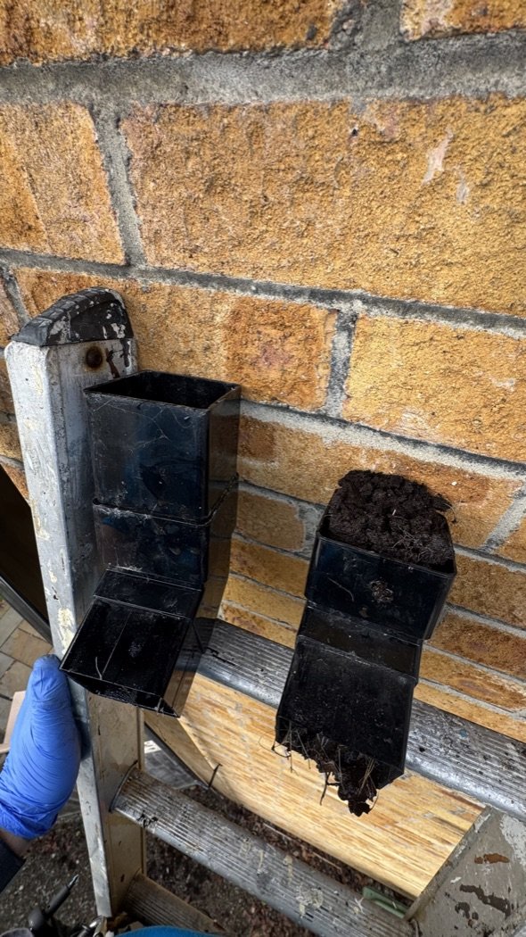 Downpipe hopper before clearance, Jetstream Powerwash Swindon